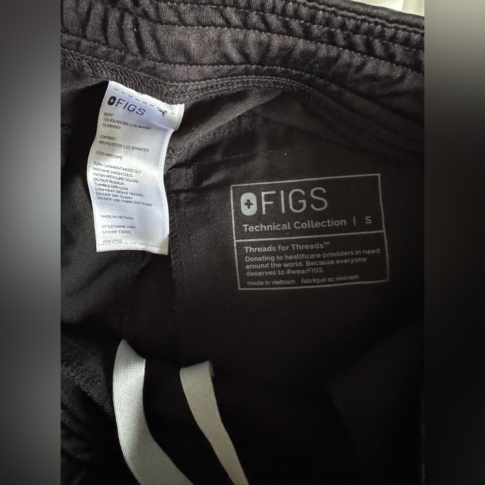Figs axim cargo scrub pant - Picture 3 of 3